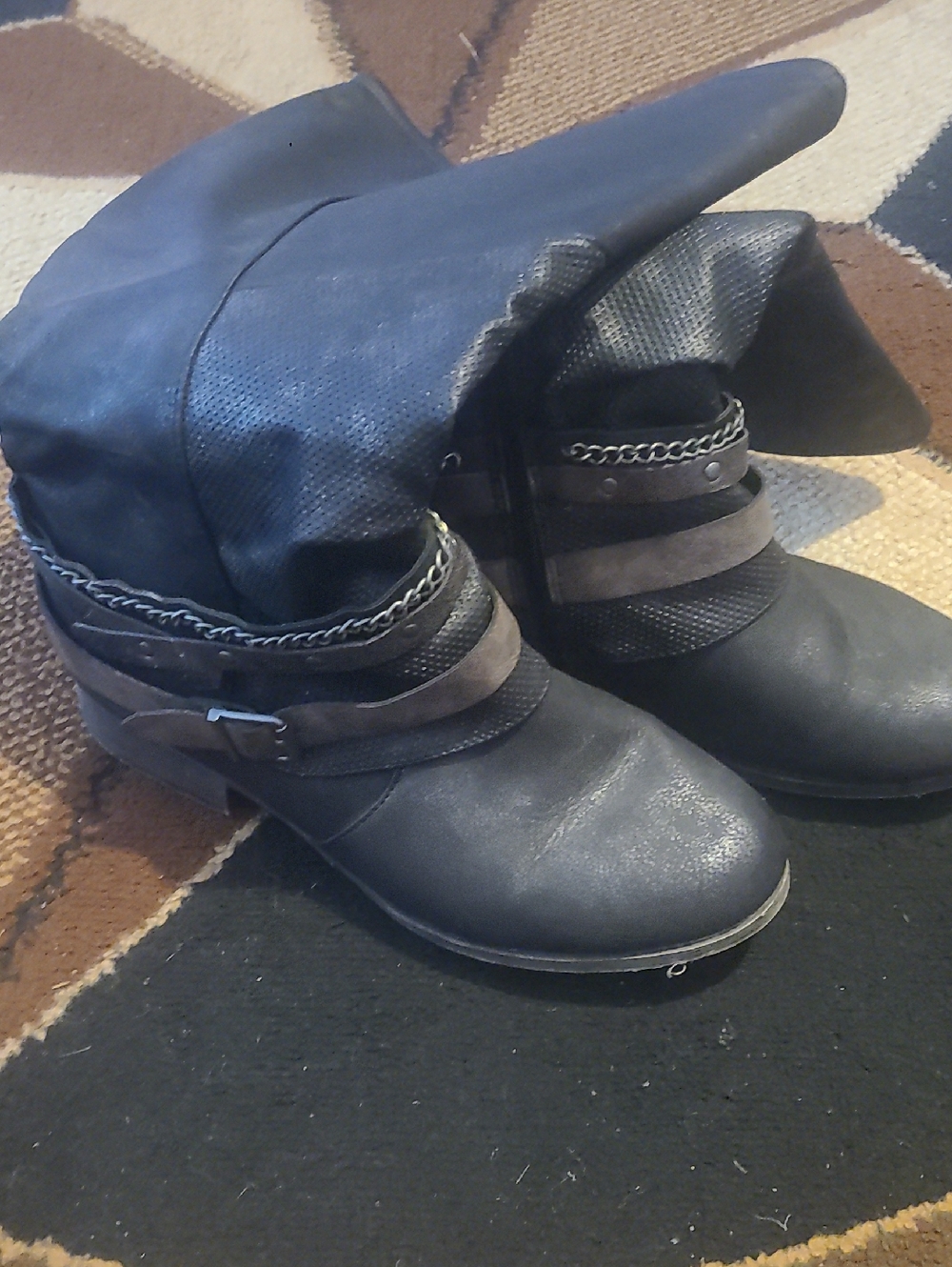 Wide Calf Women's Black Zip-Up Boots with Chain Accent